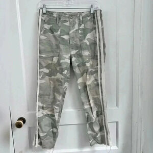 MOTHER DENIM
THE SHAKER CHOP CROP FRAY LINEN PANTS 
DESERT PRINT Size 27